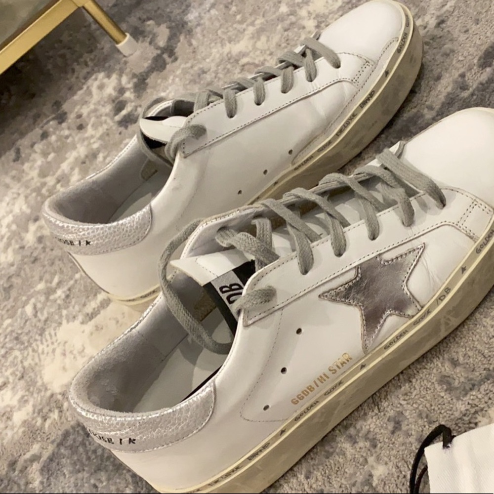 SOLD - Hi Star metallic golden goose sneakers - Picture 2 of 7